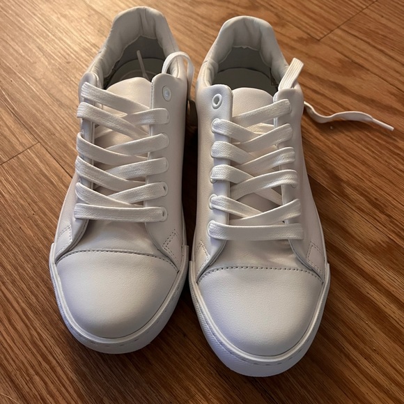 Moschino leather sneakers - Picture 10 of 11